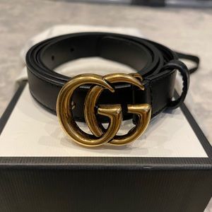Medium Black Gucci Belt